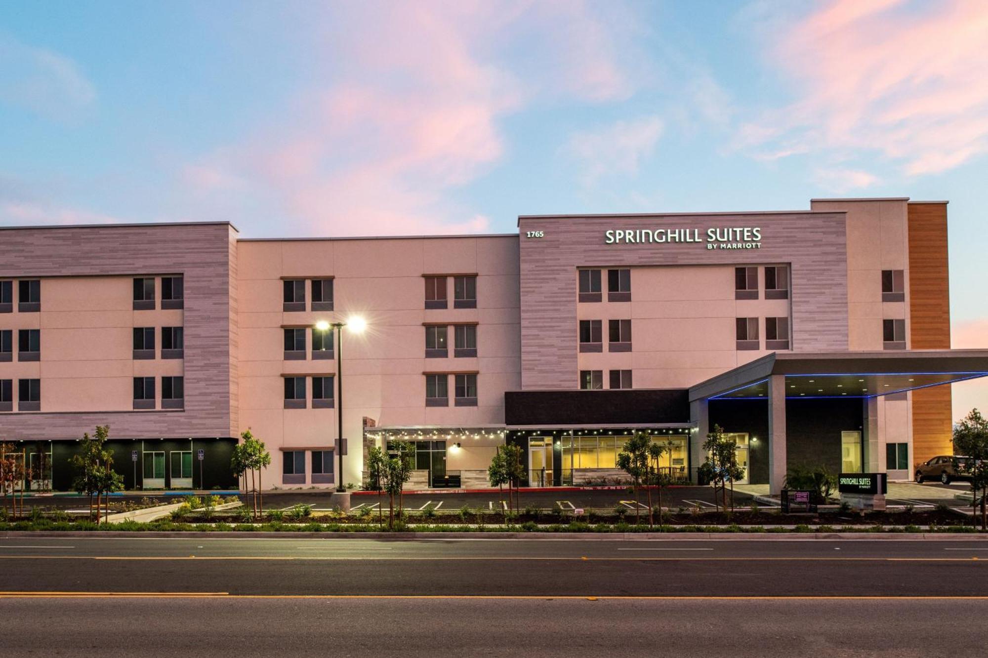 Springhill Suites By Marriott Riverside Redlands Exterior photo